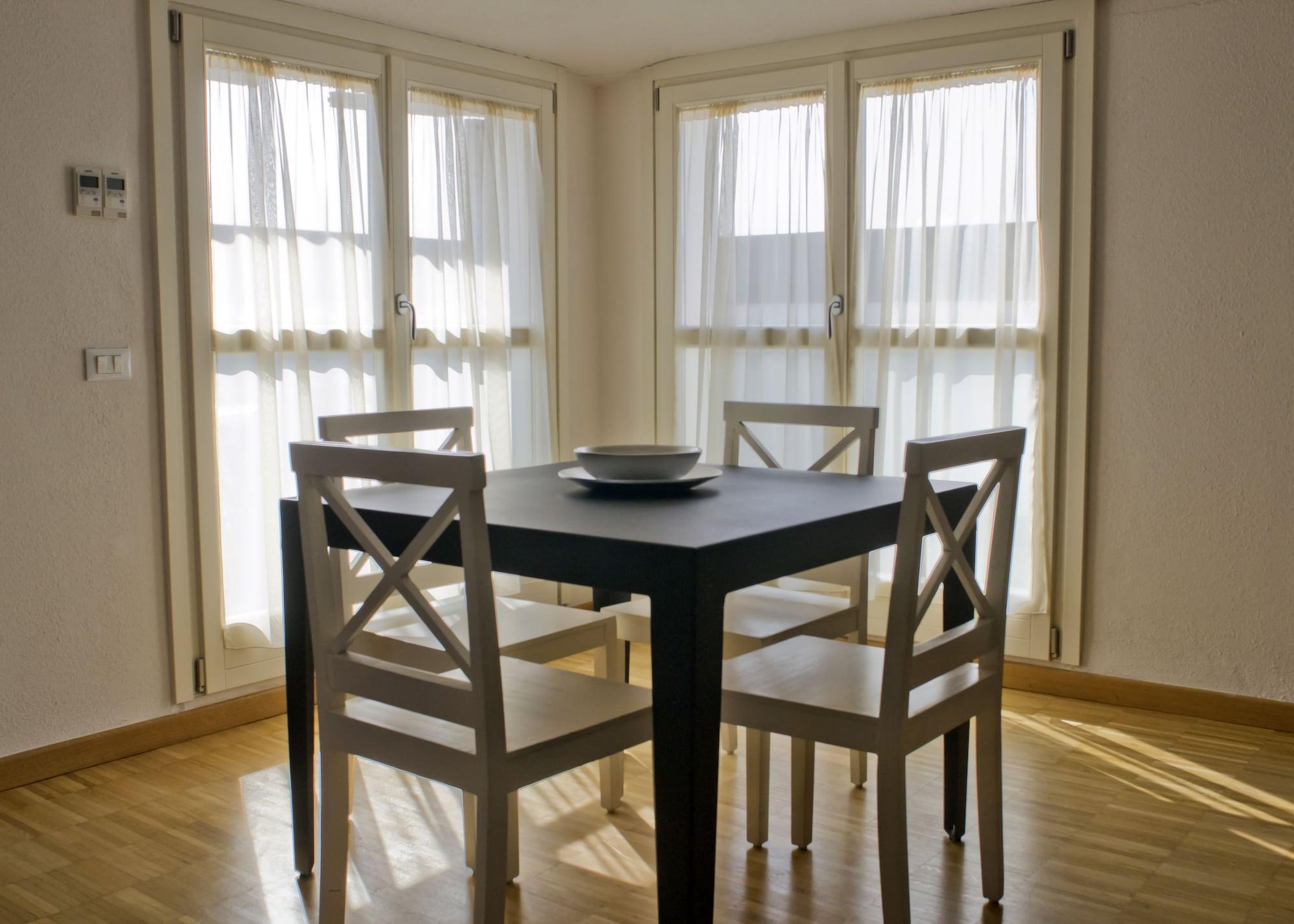 Vialeromadodici Rooms & Apartments Лацизе Екстериор снимка